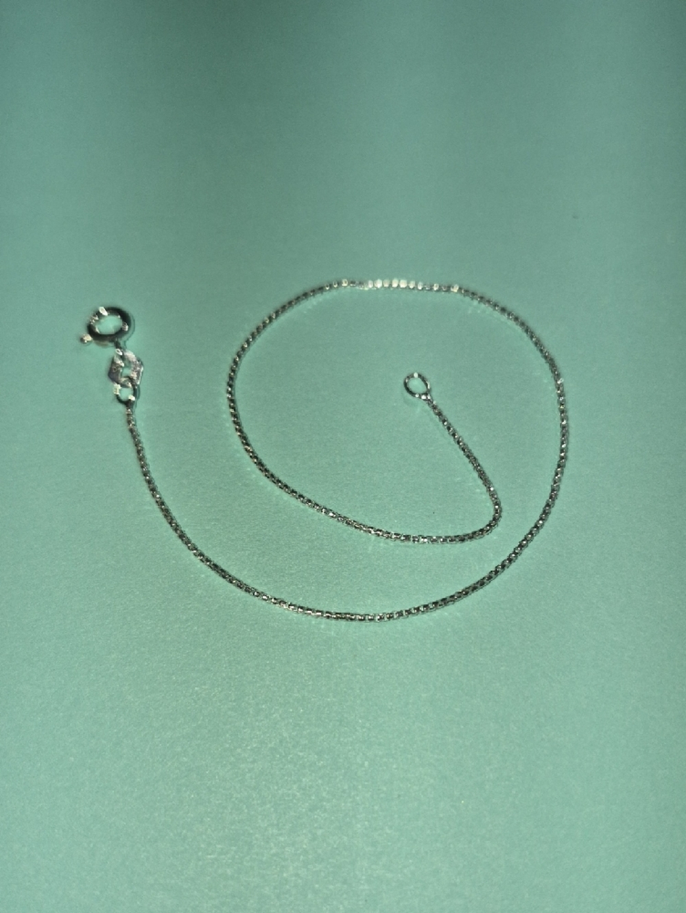 Moissanite Stud Earrings with Silver Chain Bracelet - Sparkling White - Picture 4 of 4